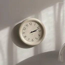 Väggklockor designar kreativt harts epoxy modern tyst stilig klocka digital minimalistisk reloj pared dekorativo heminredning