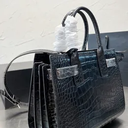 Designers Bags Luxurys Bolsas Mulheres Bolsa de ombro de ombro Big Tote Bag Alligator Padrive de couro Carteira de couro Casso Bolsa Charm Bolsa Vers￡til Factory Store