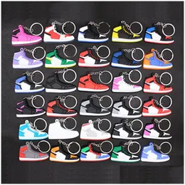 Nyckelringar Lanyards Wholesale Designer Mini Sile Sneaker Keychain Men Women Kids Key Ring Gift Shoes Handbag Chain Basketball Shoe Dhjqf