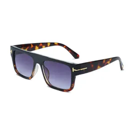 Solglasögon Ny mode-t-box-mäns solglasögon kvinnors avancerade känsla ins personliga solglasögon T2201294