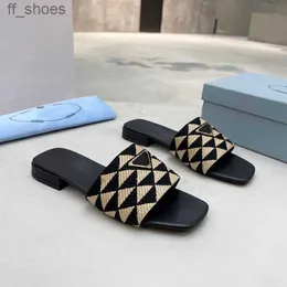 2023 novos slides de tecido bordado chinelos preto bege multicolorido bordado mulas feminino chinelos casuais sandálias casuais couro verão slide plano