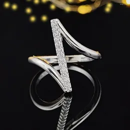 Klusterringar 2023 Trendiga Simple Silver Color Fashion Ring for Girl Lovers Love Party Gift Jewelry Wholesale Moonso R5663