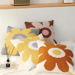 Almohada de estilo nórdico de felpa de terciopelo amarillo, funda de almohada con borlas bordadas en la cintura, decoración para sala de estar y sofá