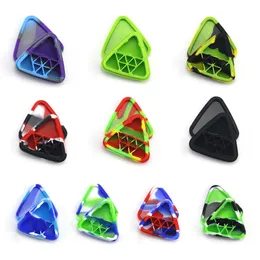 Smoking Accessories Case 10ml triangle multi-compartments Wax Oil Concentrate dab Container for Nonstick Silicone Jar Dabs