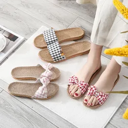 Slippers Summer Undoor Unplip Lenen для женской женской мягкая японская пара японская пара для швабры, дышащая швабля стиль