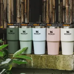 Copa de diseñador de hombres con botellas de agua de paja tazas de vacío kawaii sencillo acero inoxidable thermal rosa verde resumen tumblers nuevos