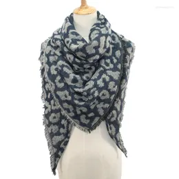 Schals 2023 Design Marke Frauen Schal Leopard Print Baumwolle Frühling Winter Warme Hijabs Dame Pashmina Foulard Bandana Plaid