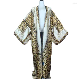 Etniska kläder afrikanska klänningar för kvinnor överdimensionerade sexiga lady sommarstrand siden tryckt långa cardigans kuwait muslim rob kimonos