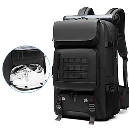 Pakiety dzienne Mężczyźni podróżują plecak wodoodporny 17 -calowy plecak laptopa biznesowego z osobną torbą na buty USB ładowanie 50L na zewnątrz wędrówki 230731