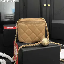 CC Kosmetische Taschen Fälle Klassische Mini -Eitelkeitskosmetiktaschen Top Sheepell Plaid Plaid gesteppte Goldperlen Hardware -Kette Reißverschluss Lippenstift Brieftaschen Designerinnen Frauen Cross bo