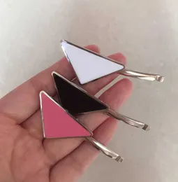 Hot Metal Triangle Hair Clip with Stamp Women Girl Triangle Letter Barrettes Fashion Hair Accessories High Quality Three-Piece