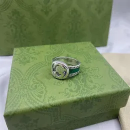 Nya smycken 925 Silver G Letter Hollowed Out Green Emamel Ring Men's and Women's Retro Ring Fashion Street2161