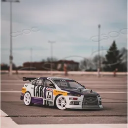 Auto elettrica/RC Auto elettrica RC CSOC 1 10 RC Racing Drifting 70 km h con luce LED 2 4G Giocattolo telecomandato ad alta velocità Grande fuoristrada 4WD per adulti Ragazzi 240314