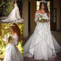 Neues Country-Spitzenhochzeitskleid, schulterfrei, lange Ärmel, Applikation, abgestufte Hofschleppe, Brautkleider, Gowns233w