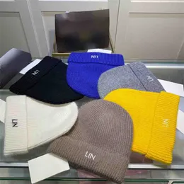 Designer Brand Winter Knitted Caps Luxury Cashmere Hat Classic Beanies Outdoor Casual Warm Hats Fashion Knit Cap Ladies Knitted Hat