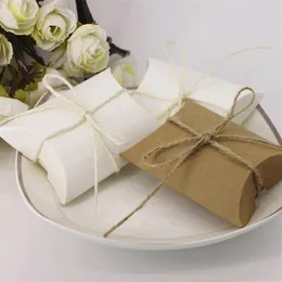 100 шт. Хорошие Kraft Paper Pillow Box Box Свадебная вечеринка для одолжения конфеты рождественские подарочные коробки new279r