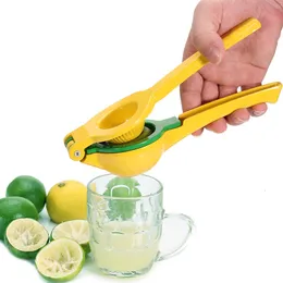 Fruktgrönsaksverktyg 2in1 Lemon Lime Squeezer Hand Juicer Max Extraction Manual Citrus 230731