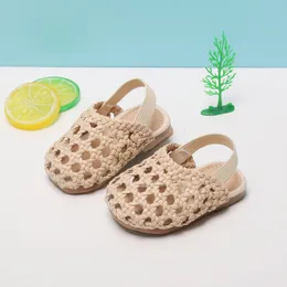 Sandaler Dimi Born Baby Weave Shoes Toddler Girls Pojkar Summer Hollow Out Leather for Toddlers Nonslip Spädbarn 230731