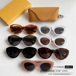 2023 luxury designer 23 New Luoyijia cat's eye butterfly sunglasses Net red INS Same style personalized Sunglasses LW40051