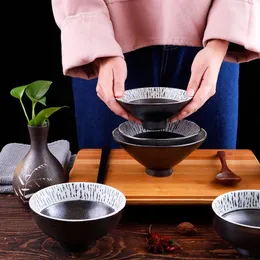 Tigelas Utensílios de mesa de cerâmica estilo japonês sob o vidrado Tigela de arroz grelhado em três partes Comer em casa Sopa especial coreana