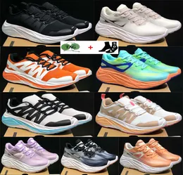 Scarpe da corsa firmate Novità per uomo e donna con assorbimento degli urti marchio di moda in mesh scarpe sportive da esterno leggere e traspiranti Travel ventilate taglia 36-45