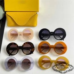 2023 Ny lyxdesigner solglasögon Luo Yijiafeng kvinnliga stjärnor samma runda ram solglasögon manliga mode lw40089