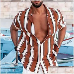 남성용 캐주얼 셔츠 남성 줄무늬 하와이 사회 남성 의류 여름 패션 짧은 슬리브 상판 힙합 대형 블로우 ropa dr dhugx