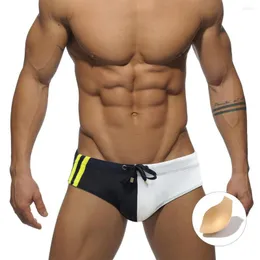 Calções de banho masculinos coloridos com bloco de cores verão secagem rápida praia surf shorts de férias sexy cintura baixa com almofada de pressão