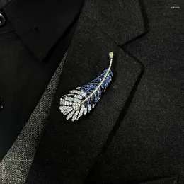 Brooches ICEYY Luxury Cubic Zirconia Royal Blue Feather Brooch Rhinestone For Universal Male And Female Cardigan Suit Gift Items
