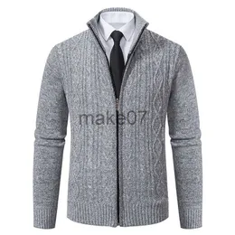 Herrtröjor 2023 Nya herrtröjor dragkedja Cardigan Winter Autumn Fleece Warm Man Velvet Casual Knitwear Sweatercoat Mad Jackets J230802