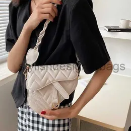 Schultertaschen Lingges Nischen-Satteltasche im ausländischen Stil, Designer-Prinzessin-Tasche, einfach und luxuriös, stilvolle Designer-Taschen