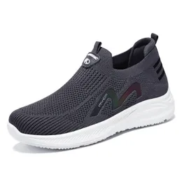 Erkekler için Koşu Ayakkabıları Kadın Nefes Alabilir Eğitmenler Genel Kargo Siyah Sky Teal Yeşil Kırmızı Beyaz Erkek Moda Spor Spor ayakkabıları açık Ayakkabı B-3330