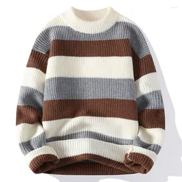 Men's Sweaters Stripe Knitted Sweater Round Neck Large Size Casual Pullover Autumn Winter Base Shirt Warm High Quality Ches Z15