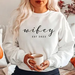 Kobiety z kapturem żona est 2023 bluzy Wedding Sweter ślubne koszule ślubne zabawne żona tee prezent dla jej kobiet modnych estetycznych topów