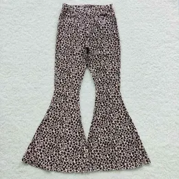 Pantaloncini all'ingrosso Autunno Aldult Femminile Leopard Print Denim Jeans doppi Strisce nere Bell Bottom Pantaloni svasati con bottoni Cerniera 230802