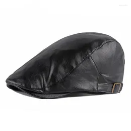 Berets 2023 Herbst Winter Männer Original Peaky Blinders Frauen Leder Horn Kappe Solide Flache Warme Hut Für Papa Baskenmütze Kurze einstellbare A72