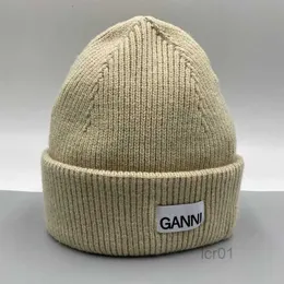 Designer Nya kvinnor Mens Berets Gannis Three Fold Manliga Kvinnliga par Fashion Märke stickat hatt förtjockad varm beanie vinter58qd