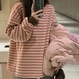 Women's T-Shirt HOUZHOU Pink Striped Tshirts Women Long Sleeve Harajuku Oversized Korean Fashion Top Streetwear Autumn Winter Aesthetic T-shirt 230802