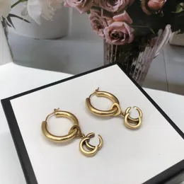 Luxury Gold Stud örhängen Designer för kvinnor Hoop örhängen Stud Letterörhängen smycken Vintage Pendantörhängen Set Valentine Day Gift Engagement