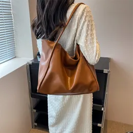 Silver Leather Shoulder Bag For Women Vintage 2024 Y2K Trend