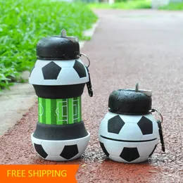 Tumblers 550 ml faltbare Fußball-Kinderwasserflaschen Tragbare Sportwasserflasche Fußball-Fußball-förmige Wasserflasche Silikonbecher 230802