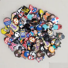 Shoe Parts Accessories 30/60/100Pcs Wholesale Cartoon Charm Decoration Buckle For Clog Charms Pins Random Styles Drop Delivery Ot65M