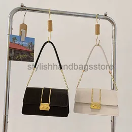 Tassen Elegante en stijlvolle commuter voor dames in 2023 Zomer schoudertas Nieuwe westerse stijl Crossbody Small Square Tidestylishhandbagsstore