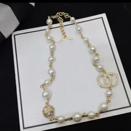 Halsketten mit Anhänger Hochwertige Perlenkette voller Diamanten aus 18-karätigem Gold mit runder Kugelanhänger-Halskette, Halsband, luxuriöser Schmuck für Frauen, Valentinstagsgeschenke