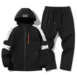 Мужские спортивные костюмы 2023 Fashion 2 Piece Set Set Mens Mens Cargo Supper Supper с карманами военные куртки и подходящие эластичные брюки.