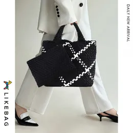 Abottegas Tote Bag Vneta Jodie Mini Teen Intrecciato Designer Handwoven High Quality Contrast Color Vegetable Basket Handheld Bun Mother Bag