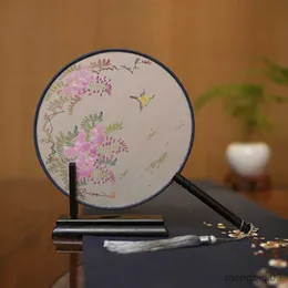 Chinese Style Products Suzhou Double-sided Embroidery Hand Held Fan Round Circular Hand-embroidered Dance Silk Fan Chinese style Gifts Hanfu Home Decor R230804