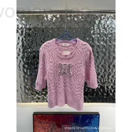 Projektantka koszulki damskiej Rodzina CE 23 Wczesna wiosna New Hollow Out Knit Knit Top Front 3D Jacquard Fairy Style O7E0