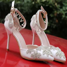 Gelin tasarımcısı rhinestones için lüks kristal düğün gelin ayakkabıları yüksek kaliteli kadın tasarımcı sandalet ucuz yüksek topuk 9cm sivri uçlu329l
