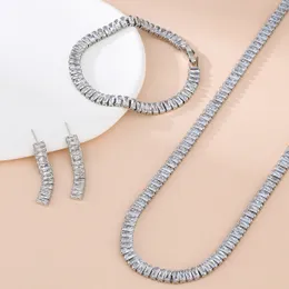 Hochzeit Schmuck Sets Luxus Einfache Quadratische Zirkon Halskette Armband Ohrring Set Exquisite Kristall Anhänger Kette Womens Party ZK30 230804